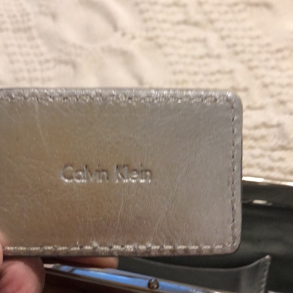 Calvin Klein purse - Picture 6 of 6